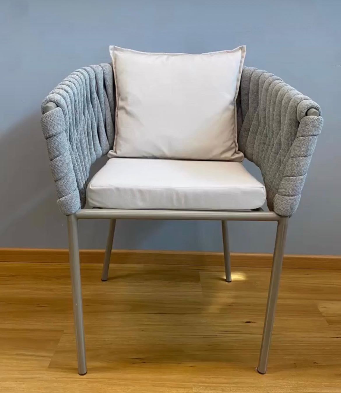 Silla Mila
