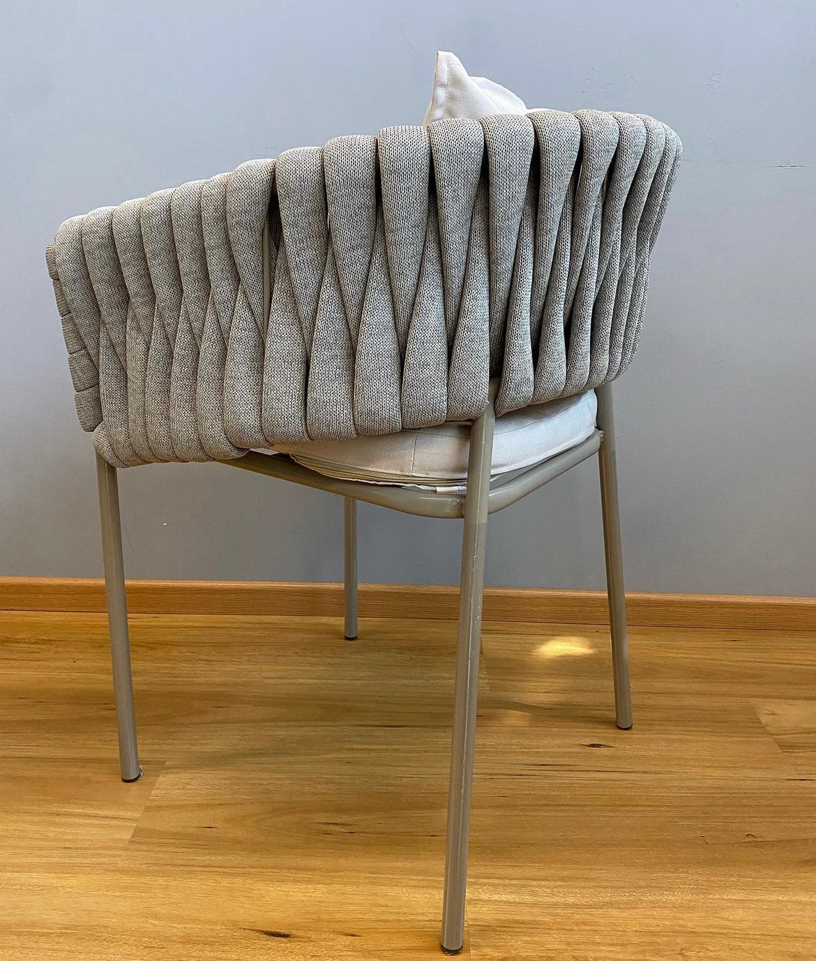 Silla Mila